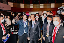 Jokowi Tinjau Media Center di KTT G20