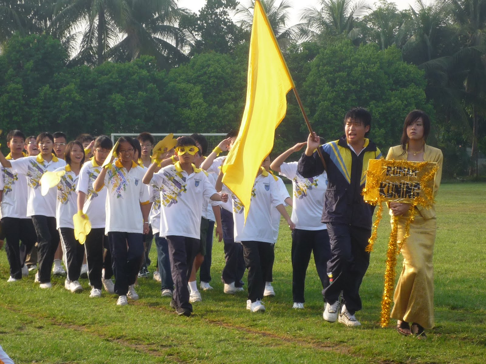 SMK Yuk Kwan Batu Gajah Perak: Rumah Sukan