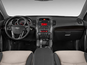 Interior shot of 2011 Kia Sorento