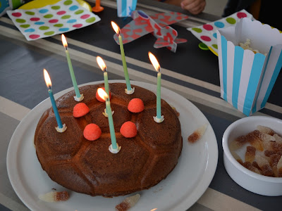 Gateau anniversaire tupperware 187632