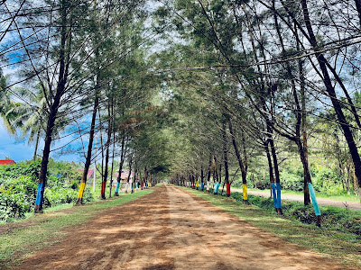 Maheswari Andini - Menjelajah Pantai Lamaru, Balikpapan