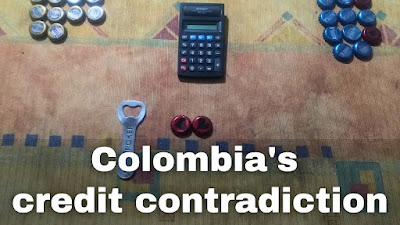 Many beer-serving tiendas in Colombia say they don't give credit. In reality, with the payment systems in operation, they often do.