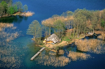 secluded-house1