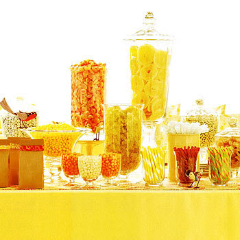yellow centerpieces for weddings