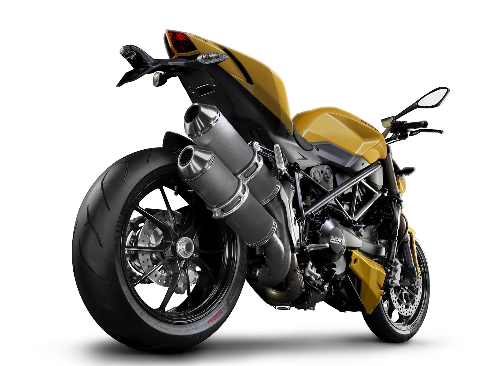 Motorcycle Posters: Ducati Streetfighter 848