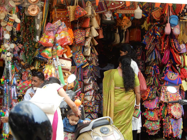 Shopping in Maharashtra