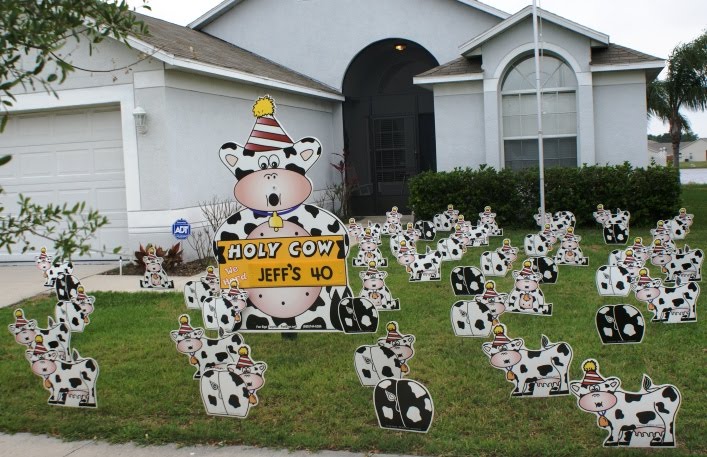 ... Jeff of Apollo Beach with a great lawn display for his 40th birthday