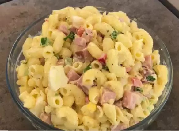 Macaroni salad mix egg and ham sauce