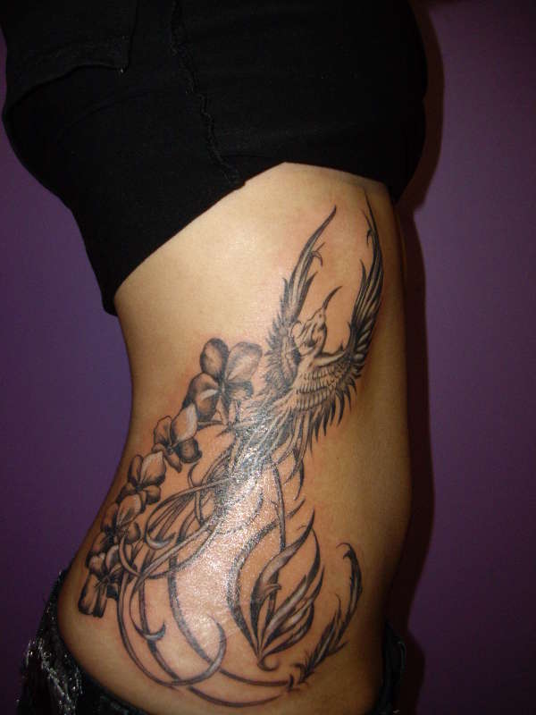 Tattoos On Rib Cage For Girls Tattoo Design