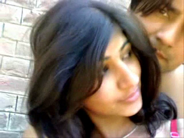Sahranpur MMS Scandal Indian Teen Girl On Mobile Scandal