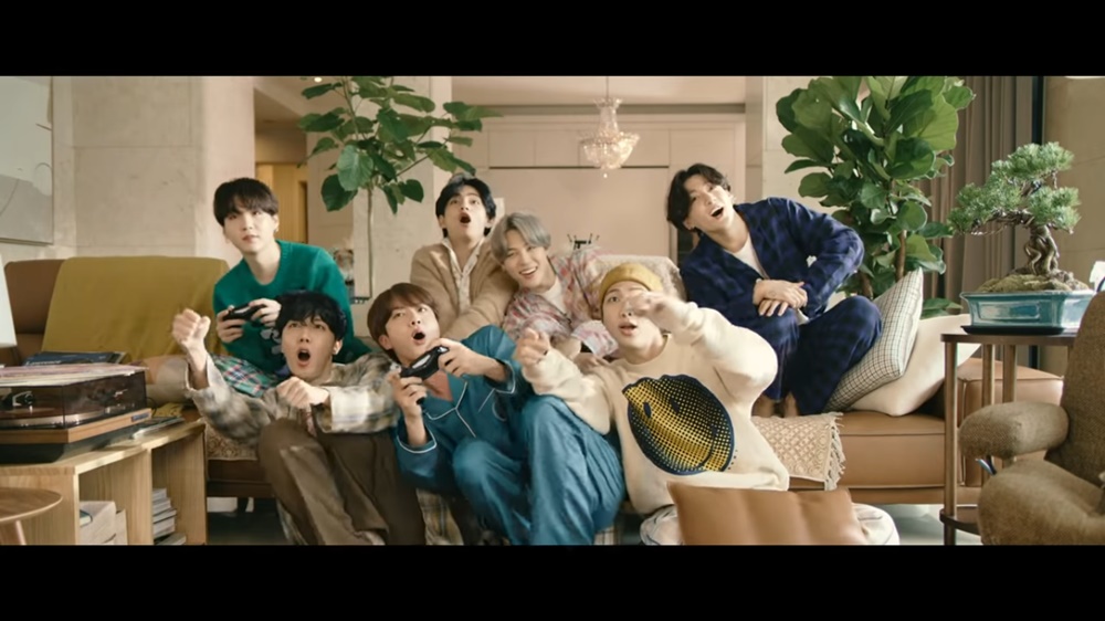 Reactions of Korean Netizens After Watching BTS' 'Life Goes On' MV