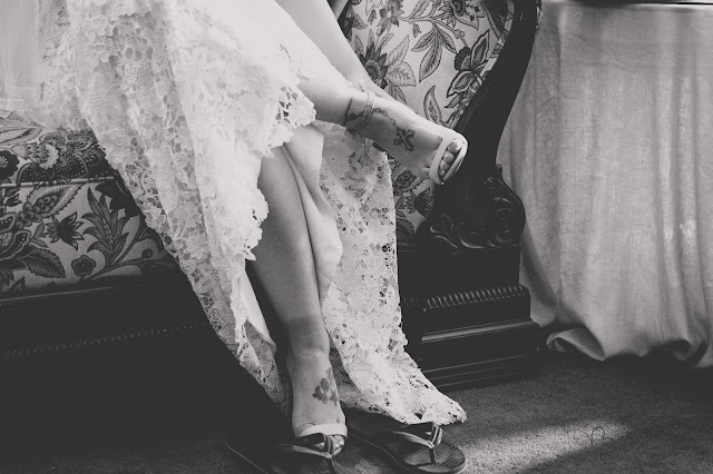 Bride getting ready at Grosse Point Academy