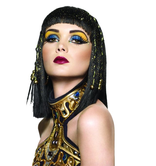 Mesmerizing CLeopatra