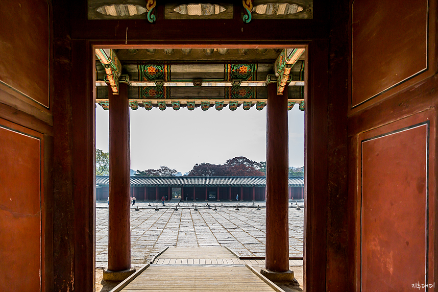 Myeongjeongjeon area