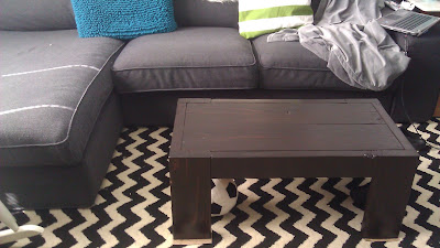 modern farmhouse coffee table