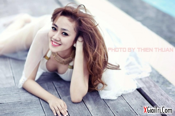 Daisy Nguyễn cô dâu bikini sexy