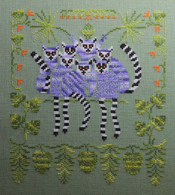 OwlForest Embroidery: Friendly Lemurs (完成)
