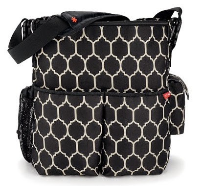 http://www.dearbaby.com.sg/shop/256-shop/279-baby-gear/311-diaper-bags/2801-skip-hop-duo-deluxe-diaper-bag-onyx-tile.html