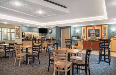 hotel in Windom, Minnesota