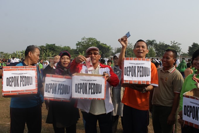 Wawali Olahraga Bersama Warga Sambil Galang Dana