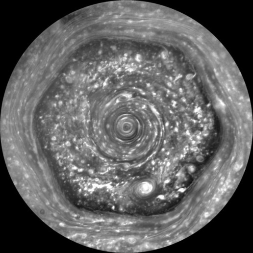 Misteri Awan Hexagonal Aneh Di Planet Saturnus