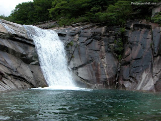 HD Waterfalls Wallpapers, wallpaper, desktop, backgrounds, images, photos, latest, 2012,2013, free, download, awesome, amazing, hot, cool, natural, photography, photographs, black, HD, High Definition, largest waterfall