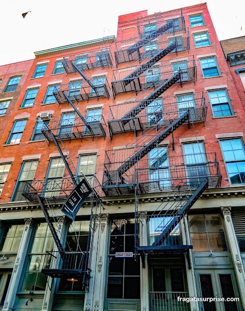 Escadas de incêndio em Nova York