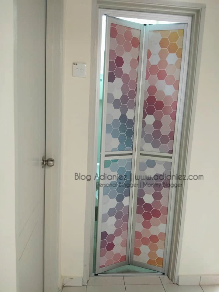 Tukar Pintu  Tandas Aluminium  Bi Fold Door