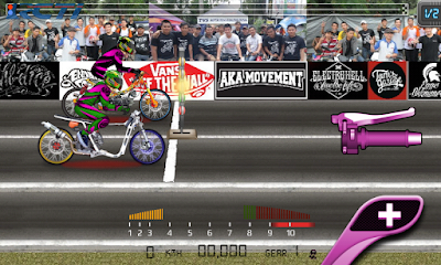  dan dari detail gambar motornya juga terlihat hampir sama dengan motor Drag aslinya Download Drag Bike 201M Mod Apk Android Full Terbaru 2018