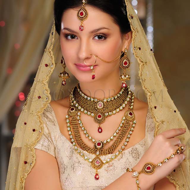 Bridal Jewelry Gold Sets Latest Fashion 2013 by Sonoor Jewels