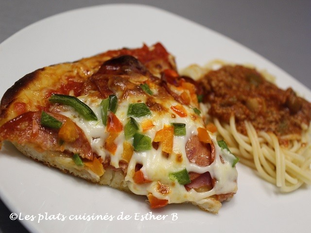 Les plats cuisinés de Esther B: Huile piquante pour pizza