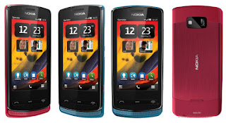 Ponsel Nokia 700