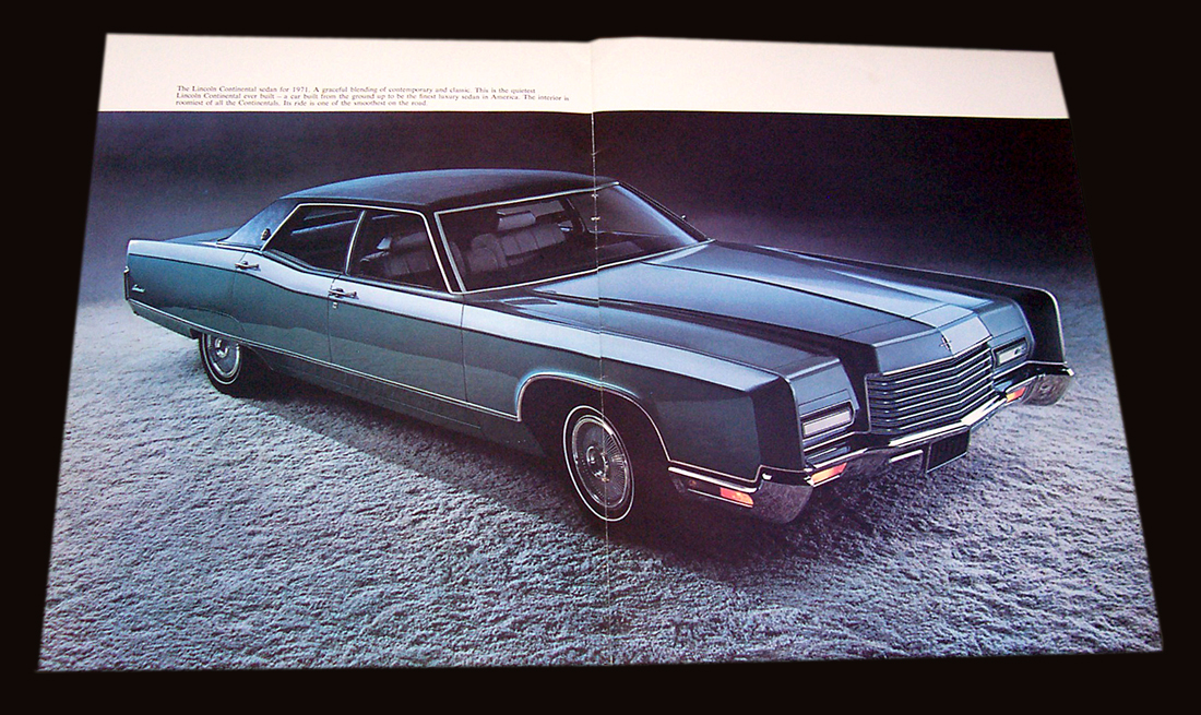 1971 Lincoln Continental Sedan