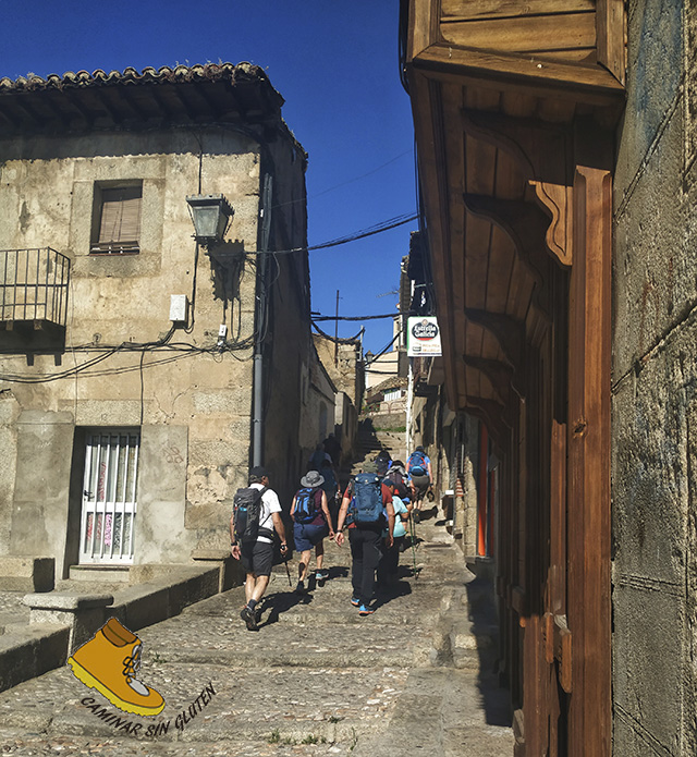 CALLE DE LAS ESCALERILLAS DE LA ADRADA