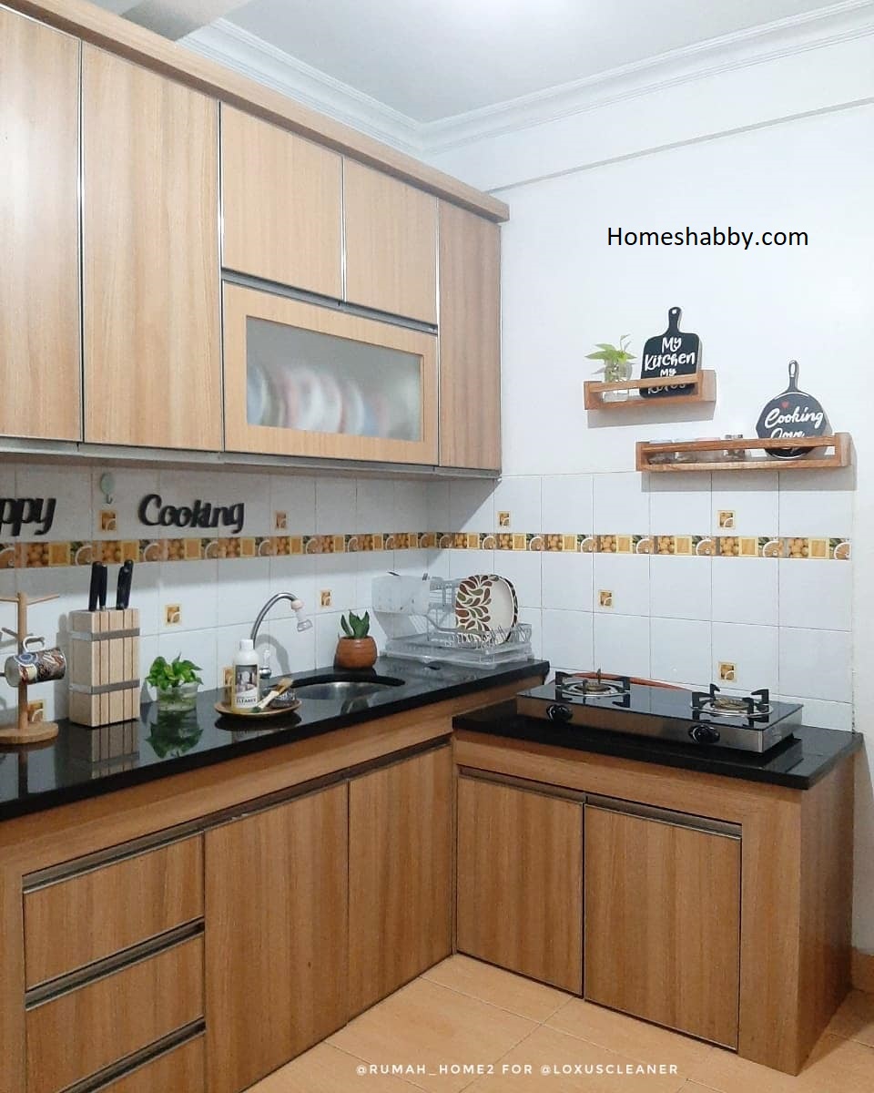 6 Inspirasi Model Lemari Gantung Dapur Kayu Minimalis Homeshabbycom Design Home Plans