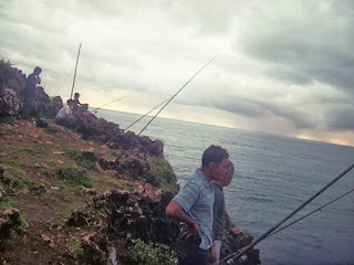 Pantai Ngrenehan Gunung Kidul- Surganya Para Pemancing