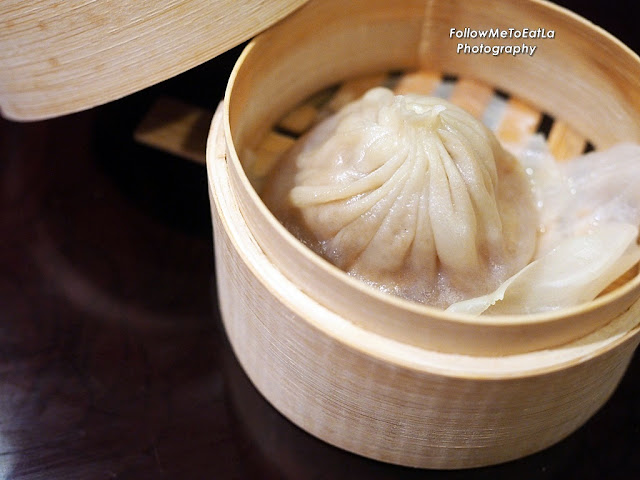 Xiao Long Bao (小笼包) Steamed Shanghainese Meat Dumpling