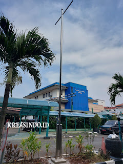 Pemasangan Tiang Umbul-Umbul Stainless di Kantor Gedung BKKBN Halim Jakarta