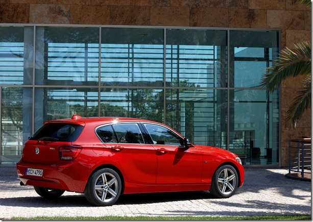 BMW-1-Series_2012_1600x1200_wallpaper_27