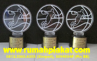 Pesan Piala Surabaya, Pembuatan Trophy surabaya, Daftar Harga Piala Surabaya, 0812.3365.6355