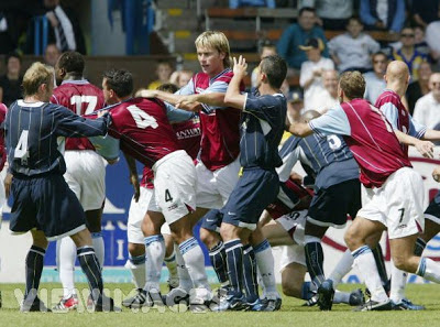 Leeds united utd david batty gary kelly michael duberry friendly