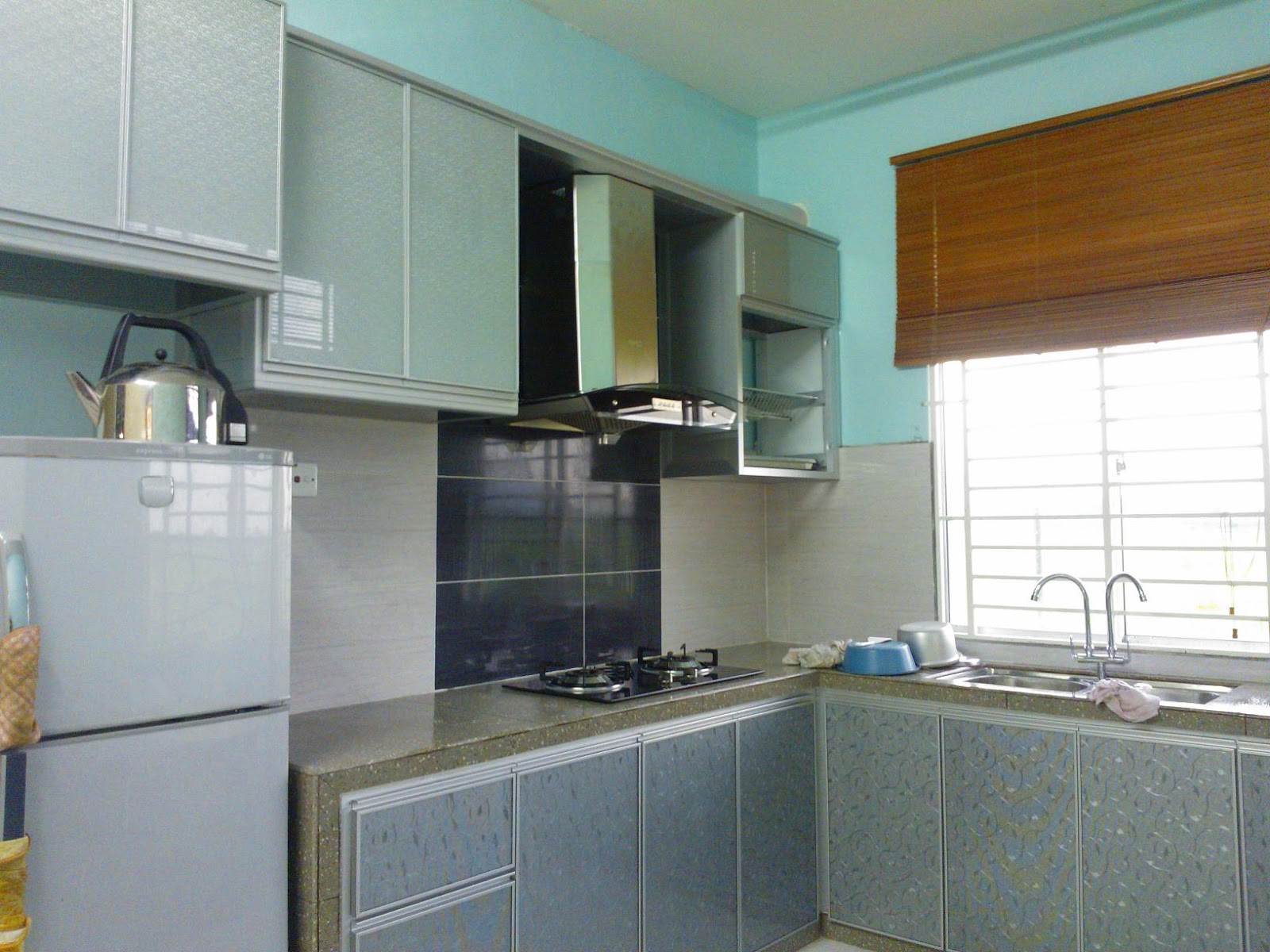  Pintu Kabinet Dapur  Diy Pintu Kabinet Dapur  Desainrumahid com We 