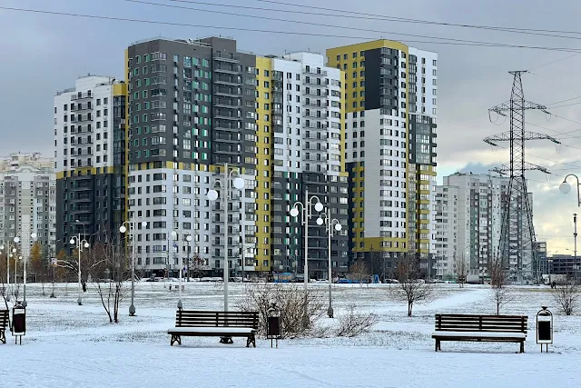 парк у Святого озера, Салтыковская улица, жилой комплекс «Дмитриевский»