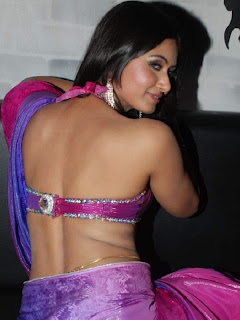 http://girlsmusti.blogspot.com/2014/10/divya-dwivedi-fame-as-savita-bhabhi.html