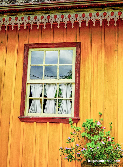 Casa típica da Colônia Witmarsum, comunidade amish no Paraná