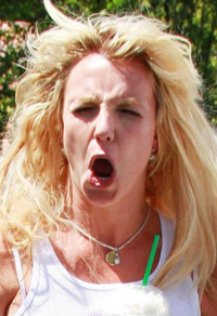 Britney Spears leaves <i>The X-Factor</i>, loses her man. Next? The panties | randomjpop.blogspot.co.uk