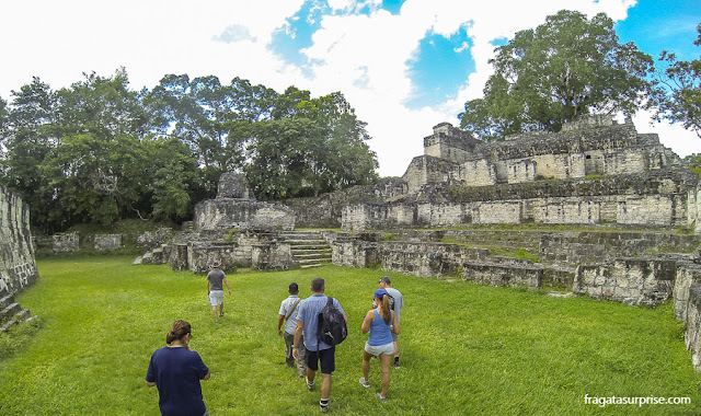 Visita ao sítio arqueológico de Tikal, Guatemala