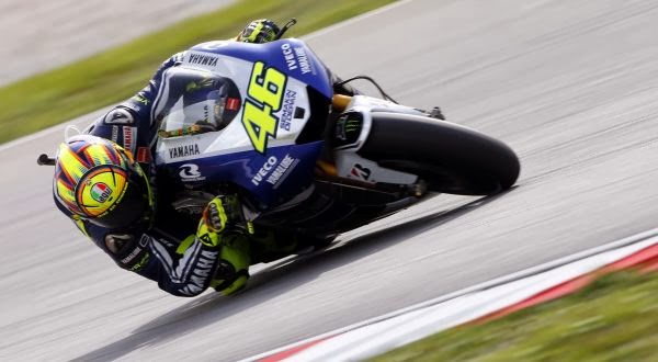 Aksi pembalap Yamaha, Valentino Rossi