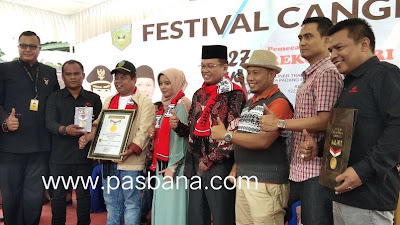 Peringati HJK Padang Panjang, Festival Cangkuak Pecahkan Rekor MURI