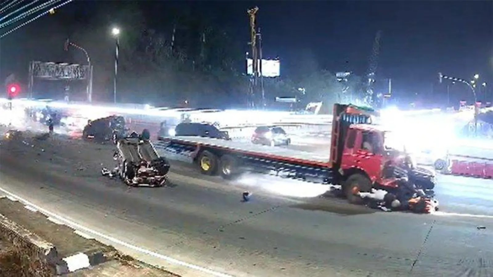 Kecelakaan Beruntun di Exit Tol Bawen, Semarang: Kronologi dan Penyelidikan